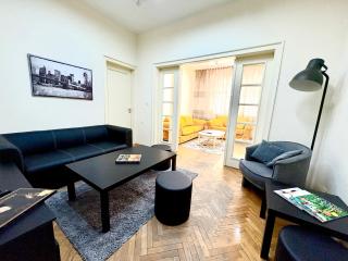 Sofia Central spacious 3BD 2BA apartment - 0