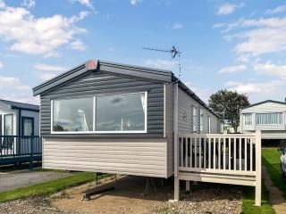 Waterside Lodge - 1