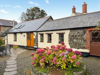 Courtyard Cottage - 0
