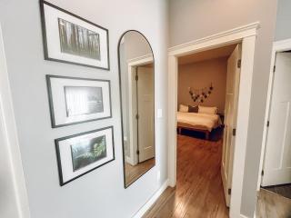 Sooke Getaway - Relax & Recharge in Nature, Private 7min to Sooke - 5