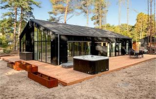 Nice Home In Nexø With Sauna - 0