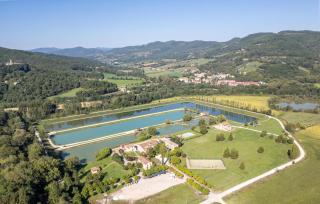 Lovely Apartment In Montone With Wifi - 0