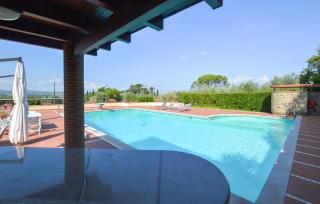 3 Bedroom Pet Friendly Home In Arezzo - 1