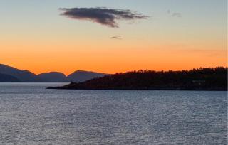 Nice Apartment In Kvalsund With Wifi - 3