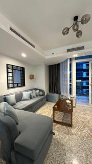 سويت فاخر للإيجار الفندقي Nile Maadi - 1