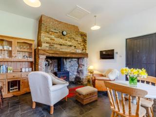 Pettingalls Farm Cottage - 1