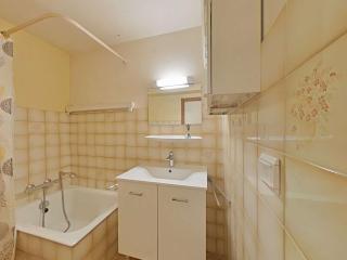 Studio RDC 4 pers, accès pistes, parking - FR-1-241-96 - 3