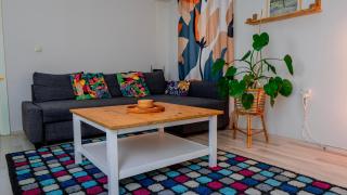 Air Conditioned - Great Location, 2min to Bazaar and Beach - 7