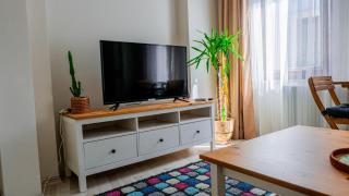 Air Conditioned - Great Location, 2min to Bazaar and Beach - 5