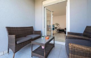 Gorgeous Apartment In Fazana With Wifi - 0