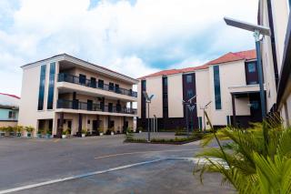 King Georges Court - 6