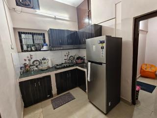 Prime Area 1BHK Full AC Budget Stay - Bhopal - 5