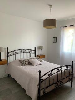 Le mas saint augustin - La Crau - 3