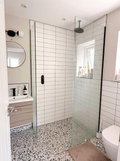 Detached House near Gatwick Airport - 2