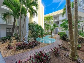 Penthouse Shores 307 - 8