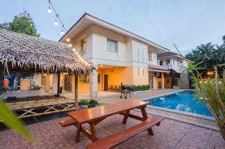 Poolnest Villa Private Saltwater Pool Retreat - 1