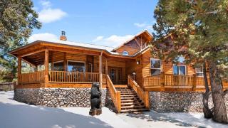 Linaker Lodge by AvantStay Gorgeous Cabin in Big Bear w Views - 5