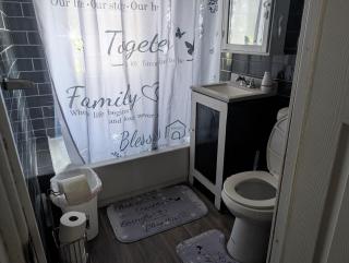 Private 3 Bedroom House - 1