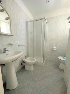 Great and bright flat with pool - 3