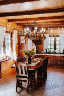 Dom Zielarki z widokiem na jezioro, sauna, balia - 8