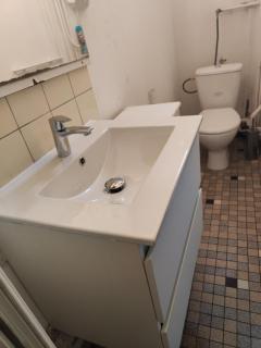 Spacieux studio meublé - 8