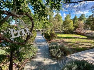 Daydream Nature Home - Hot Tub & Cinema Experience - 9