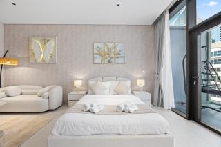 Burj Khalifa View l Luxury Studio by Loft Skyline Near Dubai Mall - 3