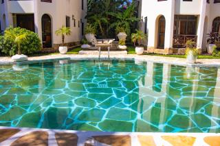 Manaya Luxury Sunset & Serenity Serviced 2Bedroom by Diani Beach with Pool & Parking - 4