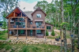 Grayling Lodge at Eagles Nest - 7