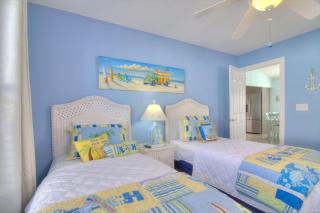 Seaglass Cottage at Ocean Green - 4