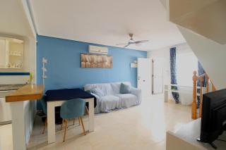Charming Zenia Townhouse - 7