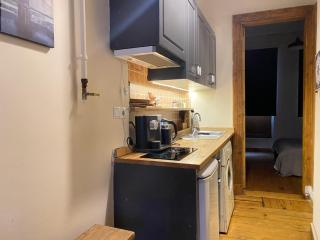 Authentic 1BR Beyoğlu Flat - Walk to İstiklal - 8