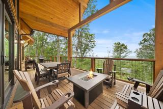 Song on the Mountain at Eagles Nest - 7