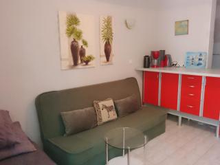 Beachfront Villa Pinky &Superior heated pool and jakuzzi - 7