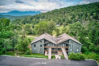 Slopeside Easy Street - Sugar Mountain - 9