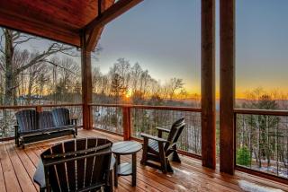 Sunset View Retreat at Eagles Nest - 5