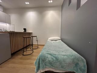 Elegante lugar a pasos del metro - 1