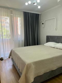 Просторная 2 комнатная и ливинг - 8