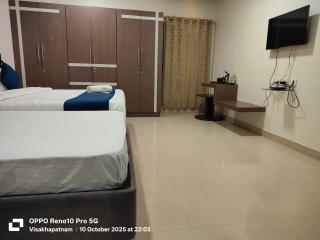 Hotel Vilaari Blue Marina - 1