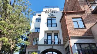 Metekhi Line By OldTown - 0