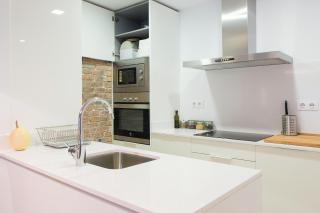 Bright Industrial Loft Barcelona Center - 4