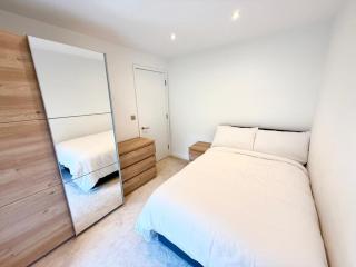 Manchester Home with Free Parking, Close to Media City - 9
