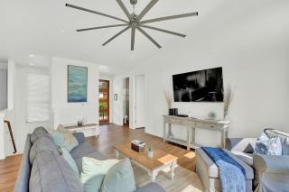 Luxury Lakeview Home w/ Pool & Beach Access! - Not Active - 4