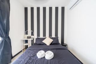 2PAX-4PAX Projector Screen Stay near KLCC & Jelatek LRT Station - 1