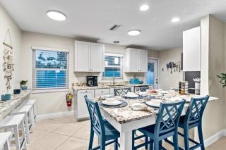 Sandy Seahorse Cottage - 1