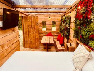 Little Eden Country Park, Bridlington with Private Hot Tubs - 3