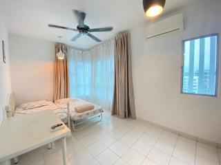 Homestay Putrajaya Near Lake, Dataran Putrajaya, Boulevard Putrajaya, Masjid Putra & Alamanda - 9