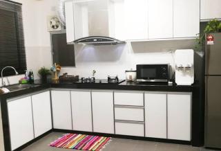 Homestay Putrajaya Near Lake, Dataran Putrajaya, Boulevard Putrajaya, Masjid Putra & Alamanda - 7