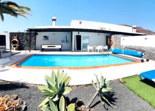 Villa Descansa with private Pool, Air-Conditioning, Sea View, Smart-TV Wifi - 0