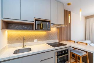 Apartamento Refinado c/ Vaga de Garagem - MUV1313 - 8